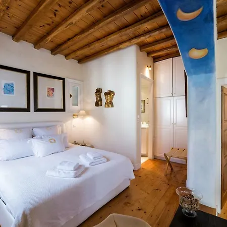 House Of The Moon@the Galaxy Mykonos Klouvas