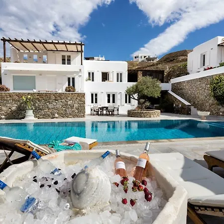 House Of The Moon@the Galaxy Mykonos * Kluvász